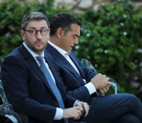 Στα άκρα η κόντρα ΠΑΣΟΚ - ΕΛΑΣ μετά το «εμείς ή κανείς» του Τσίπρα