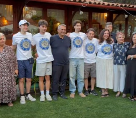 Φοιτητές από τον Καναδά υποδέχθηκε ο δήμος Τρίπολης - Τζιούμης: "Θέλουμε τα παιδιά των Αρκάδων μεταναστών να μη χάσουν την επαφή με την πατρίδα"