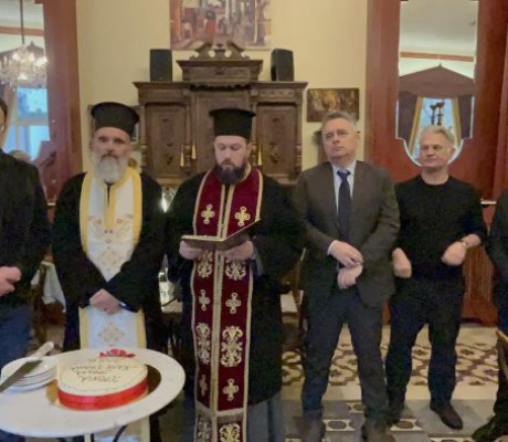 Σε θερμό και φιλικό κλίμα η εκδήλωση κοπής της πρωτοχρονιάτικης πίτας της Αποκεντρωμένης Διοίκησης στην Τρίπολη (vd)