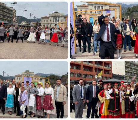 Πάσχα στην Τρίπολη | Η πλατεία Άρεως μετατράπηκε σε μια μεγάλη αγκαλιά! (εικόνες)