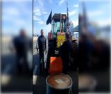 Ο Ηλίας Κασιδιάρης πήρε άδεια από τη φυλακή και επισκέφτηκε μπλόκο αγροτών