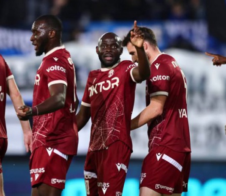 Τεράστιο "διπλό" ο Αστέρας στο Περιστέρι και ανέβηκε στην 11η θέση | Γκολ ο Κετού, απόκρουσε πάλι πέναλτι ο Παπαδόπουλος! (εικόνες)