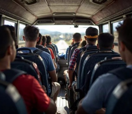 Τέλος η μεταφορά με ταξί | Ταλαιπωρία για μαθητές από τον Ράφτη και το Ζυγοβίστι - "Ακατανόητη η απόφαση της περιφέρειας" λέει ο Κωνσταντινόπουλος