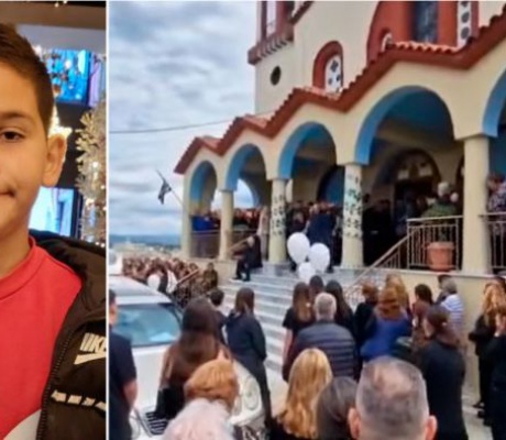Πάνδημο πένθος στην Ηλεία για τον 13χρονο Κωνσταντίνο που σκοτώθηκε με πατίνι - Ράγισαν καρδιές στην κηδεία