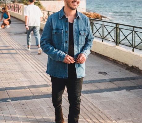 Ο Μιχάλης Χατζηγιάννης την Κυριακή 17 Αυγούστου στο δημοτικό σχόλειο Λεωνιδίου!