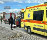 Σφοδρή σύγκρουση αυτοκινήτων στο Ναύπλιο με τραυματία γυναίκα οδηγό (εικόνες)