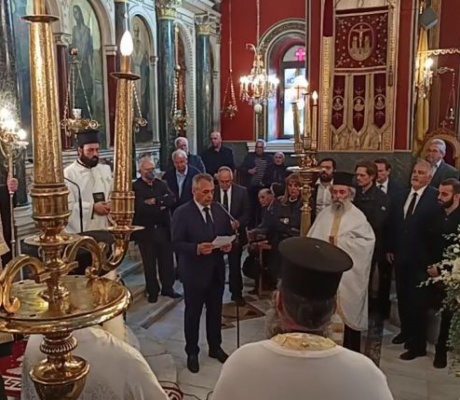 Ο επικήδειος Τζιούμη για τον Δημοσθένη: "Η μνήμη του θα μείνει ζωντανή μέσα από το έργο του και την προσφορά του στην πόλη μας"