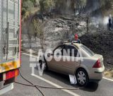 Αυτοκίνητο τυλίχθηκε στις φλόγες στην Εθνική Οδό Σπάρτης – Τρίπολης (vd)