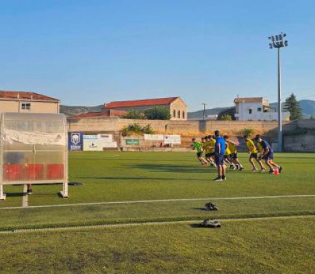 Με αμείωτη διάθεση συνεχίζονται οι προπονήσεις του Πανθυρεατικού (vd)
