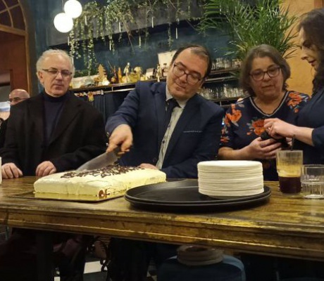 Σε κλίμα αισιοδοξίας και ενότητας ο Εμπορικός Σύλλογος Μεγαλόπολης έκοψε πίτα για το 2026 (εικόνες)