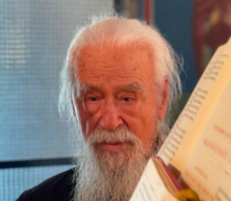 Αρτεμίσιο | Η Πανηγυρική Θεία Λειτουργία στο Ιερό Εξωκκλήσιον της Κοιμήσεως της Θεοτόκου (εικόνες - βίντεο)