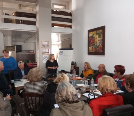 Ο «Δημοσιογραφικός Λόγος» από την Ελένη Τράκα στο Εργαστήρι Δημοσιογραφίας του ΚΑΠΗ Τρίπολης