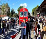Σφύριξε και πάλι το τρένο στην Καλαμάτα | Πλημμύρισε με κόσμο η αποβάθρα του Σταθμού για την υποδοχή του τρένου! (vd)