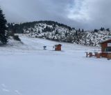 Στα λευκά το Μαίναλο | Φρέσκο χιόνι και χειμερινή ατμόσφαιρα στο Χιονοδρομικό Κέντρο!