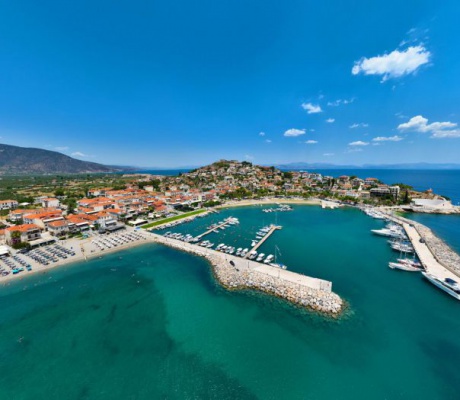 Θετική γνωμοδότηση του Δημοτικού Συμβουλίου Βόρειας Κυνουρίας για τη ΜΠΕ του λιμένα Παραλίου Άστρους
