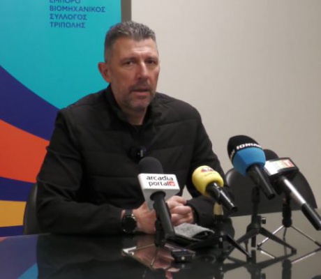 Χειμερινές εκπτώσεις | Αυξήθηκαν οι επισκέπτες για τις Απόκριες, μειώθηκε κατά σχεδόν 20% ο τζίρος για τα εμπορικά της Τρίπολης (vd)