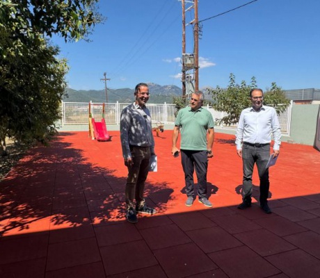 Κοινές δηλώσεις Τζιούμη - Κατσίπου - Σκαλούμπακα: «Το 6ο Δημοτικό έχει μετατραπεί σε ένα από τα πιο όμορφα και σύγχρονα σχολεία» (vd)