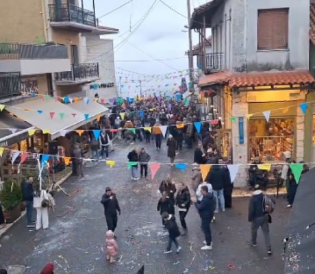 Σε ρυθμούς του "Μακαρονά" η Δημητσάνα! (vd)
