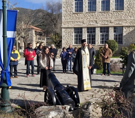 Η Κοινότητα Ελληνικού τίμησε τη μνήμη του Θεόδωρου Κολοκοτρώνη (εικόνες - βίντεο)