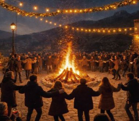 Στη Δημητσάνα γιορτάζουν την Πρωτοχρονιά γύρω από τη φωτιά!