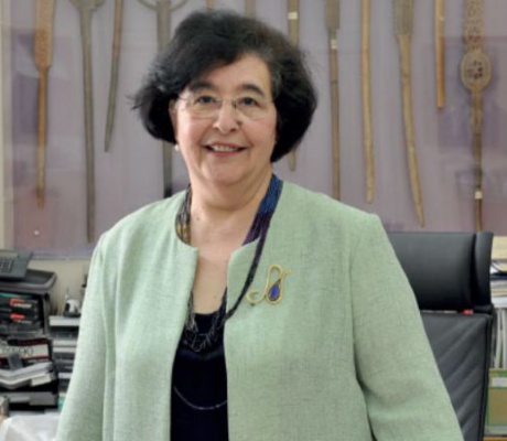 Υφαίνοντας το μέλλον | Ομιλία της Αικατερίνης Πολυμέρου-Καμηλάκη στο Στασινοπούλειο