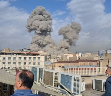 Πικετοφορία στην Τρίπολη ενάντια στη νέα στρατιωτική επίθεση κατά του Ιράν