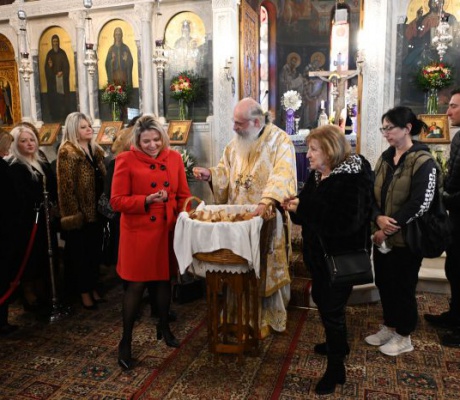 Κυριακή της Σταυροπροσκυνήσεως στη Μητρόπολη Μαντινείας και Κυνουρίας (εικόνες)