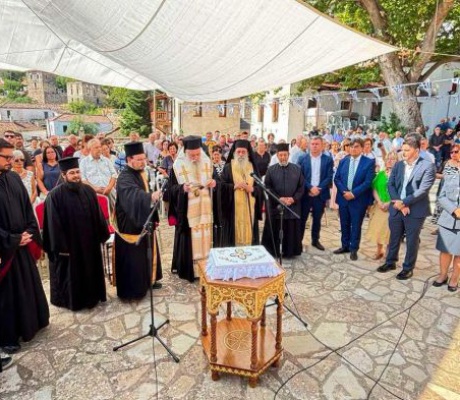 Ο Πραστός δεν ξεχνά | Τιμήθηκαν τα 200 χρόνια από την πυρπόληση του 1826 (εικόνες)