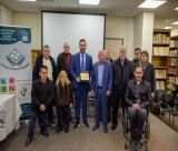 Ο Σύλλογος ΑμεΑ Αρκαδίας απένειμε τιμητική πλακέτα στον Γιώργο Βέρρο (εικόνες)