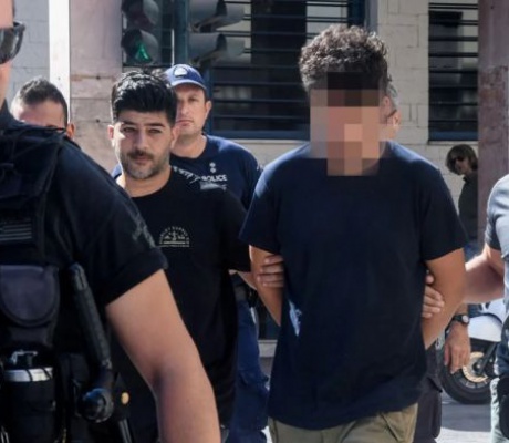 Φωτιά στην Πάτρα | Συνελήφθη 21χρονος που πήγε να καταθέσει υπέρ του 25χρονου για τον εμπρησμό στο Γηροκομείο!