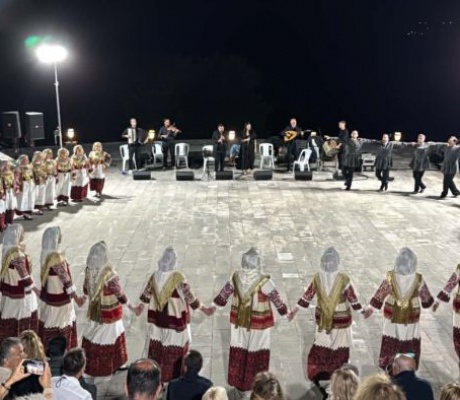 Το 1ο Φεστιβάλ Παραδοσιακών Χορών «ΝΕΜΑ» άνοιξε τα φτερά του στη Δημητσάνα! (εικόνες)