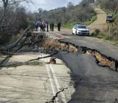 Ερώτηση Βελόπουλου για την αποκατάσταση ζημιών επί της Εθνικής Οδού 33 (Πατρών - Τριπόλεως)