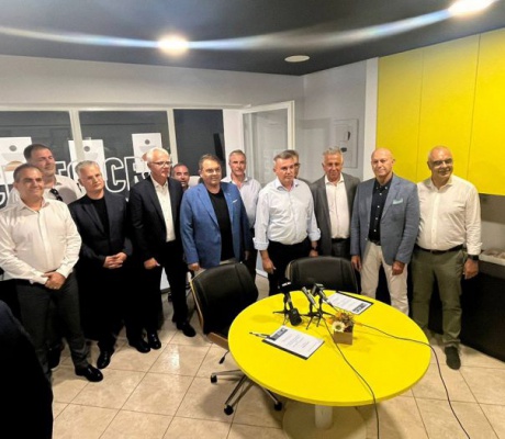 Πτωχός: «Οι νέοι σταθμοί μεταφόρτωσης απορριμμάτων θα αποσυμφορήσουν γεωγραφικά την Πελοπόννησο και θα μειώσουν το κόστος για τους δήμους»
