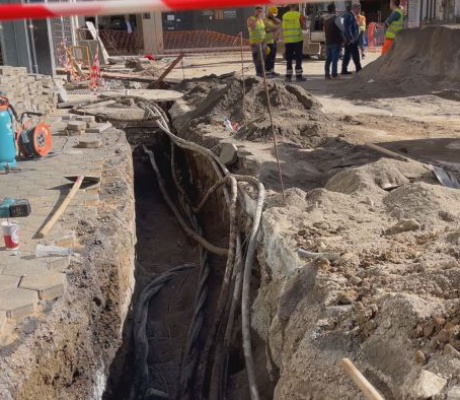 "Δεν προέκυψαν ποινικές ευθύνες" για το εργατικό ατύχημα στην πλατεία Κολοκοτρώνη - Πήρε εξιτήριο ο εργαζόμενος από το Νοσοκομείο