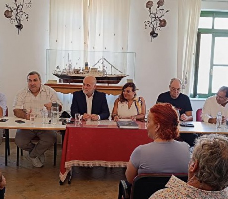 Διευρυμένη Συνεδρίαση της Ένωσης Δημοτικών ΜΜΕ στην Αμοργό (εικόνες)