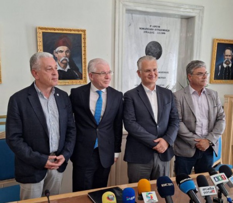 Ζημιές από τον παγετό | Πτωχός: "Θα τρέξουν πολύ γρήγορα οι διαδικασίες" - Προσλήψεις 100 γεωπόνων ανακοίνωσε ο Λυκουρέντζος του ΕΛΓΑ