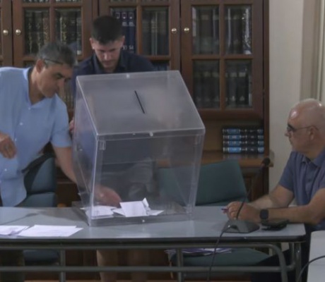 Δημοτικό Συμβούλιο Νότιας Κυνουρίας | Παραμένει Πρόεδρος ο Γιαννούσης, Αντιπρόεδρος ο Καρδάσης, Γραμματέας ο Λάτσης (vd)