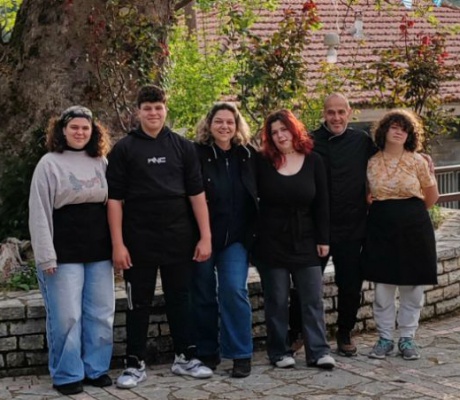 Η οικογένεια Πατέλη και το «μάθημα ζωής» από τη Γορτυνία