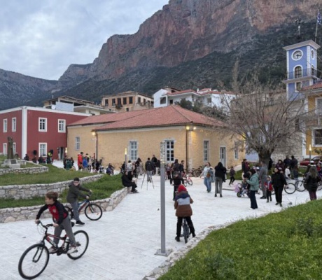 "Κουτσοφλέβαρος" | Με μεγάλη επιτυχία πραγματοποιήθηκε η Ποδηλατοδρομία στο Λεωνίδιο (vd)