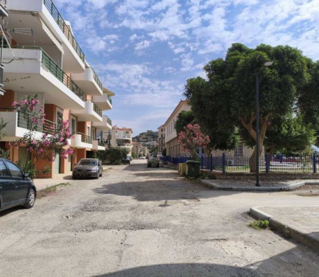Ανάδοχος για την ασφαλτόστρωση της οδού Δουζένη στο Παράλιο Άστρος