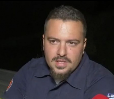 Τραγική ειρωνεία στη φωτιά στα Βίλια | Κάηκε το σπίτι εθελοντή πυροσβέστη την ώρα που ο ίδιος έσωζε τα σπίτια άλλων ανθρώπων