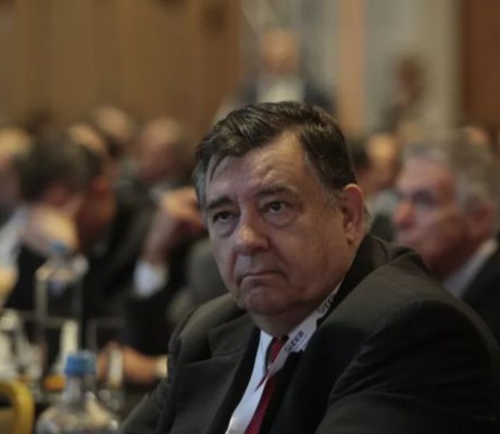 Καρατζαφέρης για Καρυστιανού: «Μου άρεσε το φόρεμά της, που ήταν πάρα πολύ λευκό και το χαμόγελό της. Είδα ότι έφυγε η θλίψη»