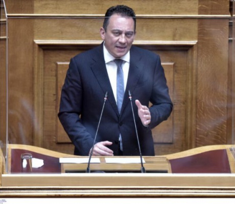 Επαγγελματικός προσανατολισμός από το Γυμνάσιο και αναβάθμιση της τεχνικής εκπαίδευσης – Τι είπε στο ΕΡΤnews Radio ο Υφυπουργός Βλάσης
