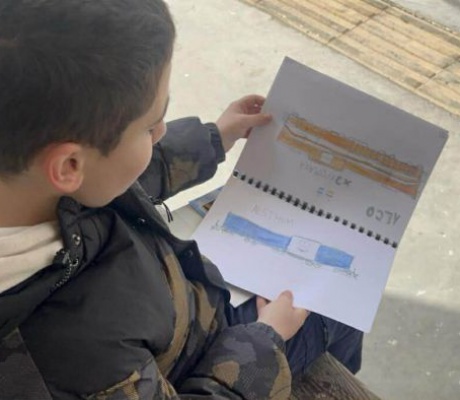 Ο μικρός Διονύσης – Μάριος Ζούγρας ανοίγει την καρδιά του – Από τα παιδικά όνειρα… στις ράγες φαντασίας – δημιουργίας
