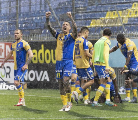 Αστέρας Τρίπολης AKTOR | Τα φωτογραφικά "κλικ" από την ισοπέδωση της ΑΕΛ!