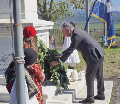Εκδηλώσεις για την επέτειο σύστασης του πρώτου Στρατοπέδου των Ελλήνων στο Πάπαρη παρουσία Λαμπρόπουλου
