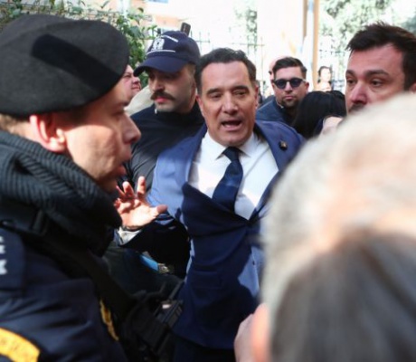 Γεωργιάδης: «Αν δεν ήταν η Αστυνομία θα με έδερναν 100% - Με χτύπησαν στο χέρι, έφαγα και ροχάλα»