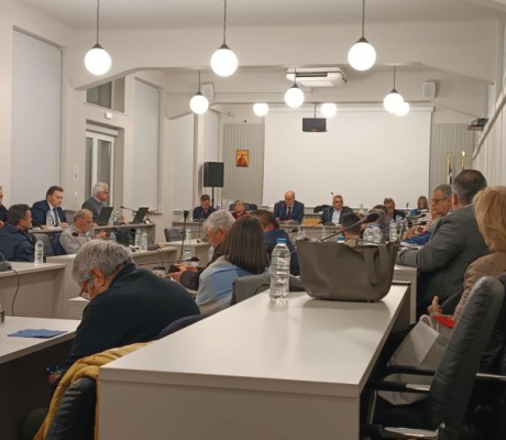 Εγκρίθηκε ο προϋπολογισμός του δήμου Τρίπολης | Τζιούμης: "Γίνεται τεράστιο έργο" - Οι ενστάσεις της αντιπολίτευσης