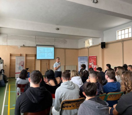 Τρίπολη | Μαθητές ενημερώθηκαν για τη σημασία της εθελοντικής δωρεάς μυελού των οστών (εικόνες)