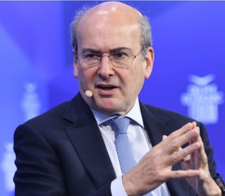 Χατζηδάκης στο Φόρουμ των Δελφών: ''«Όχι» στην οριζόντια μείωση του ΦΠΑ, μύθος τα περί σύγκρισης της Ελλάδας με τη Βουλγαρία''